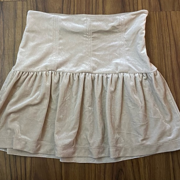 Forever 21 Skirt - Picture 2 of 3